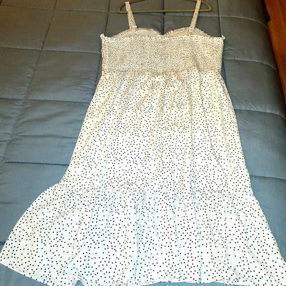 Code Mode Dresses & Skirts - White polka dot dress size XXL
